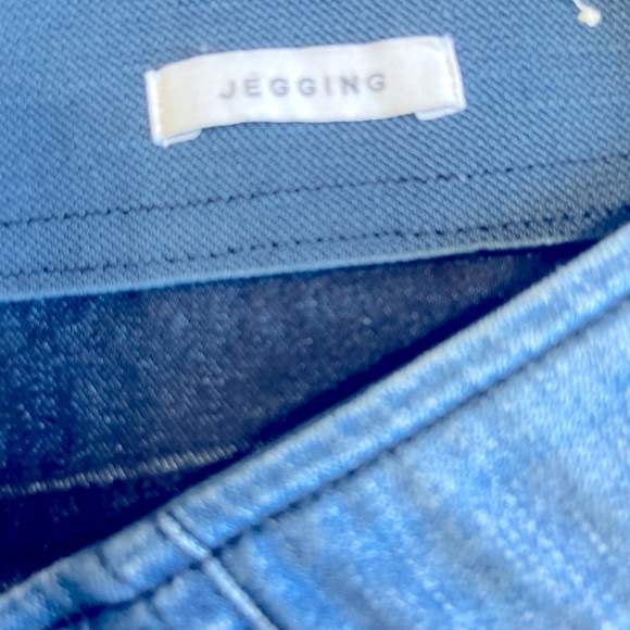 Kenneth Cole, women's pull on, denim Jean , high waist, stretch - Picture 8 of 8